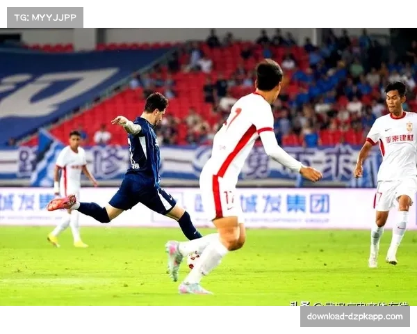 武汉三镇防守定位球不力 两度被对手通过角球得分 武汉三镇防守定位球不力 两度被对手通过角球得分